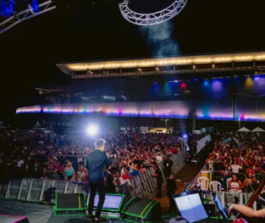 Com Michel Teló no palco, Energisa comemora 120 anos em grande estilo 