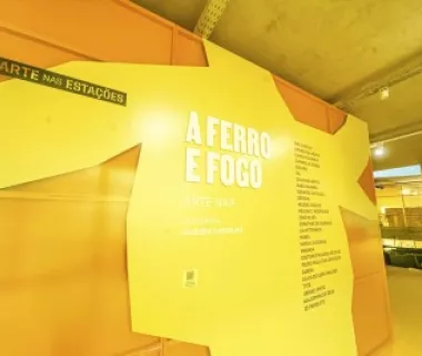 A ferro e fogo: o Brasil pelo olhar de artistas populares A ferro e fogo: o Brasil pelo olhar de artistas populares