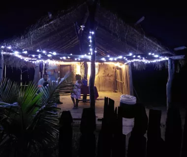 Famí­lias pantaneiras terão o Natal iluminado pela primeira vez