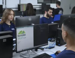 Rio Pomba Valley abre inscrições para cursos gratuitos em tecnologia Rio Pomba Valley abre inscrições para cursos gratuitos em tecnologia