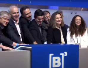 Energisa realiza toque de campainha na B3 em comemoração aos 120 anos