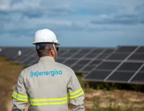 (re)energisa tem 21 vagas para eletricistas e encarregados em MG e SP (re)energisa tem 21 vagas para eletricistas e encarregados em MG e SP