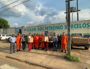 Energisa faz doação para escola de RO que não tinha computadores sufic