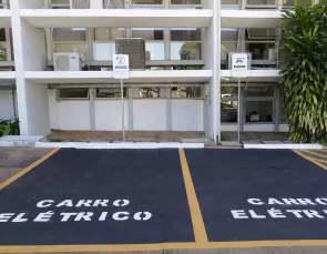 Vendas de veículos elétricos crescem 83% no Brasil Vendas de veículos elétricos crescem 83% no Brasil