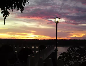 Eficiência energética: troca de luminárias deixa cidade iluminada e ec