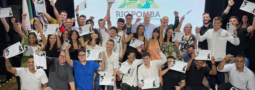 Formatura da turma do Rio Pomba Valley