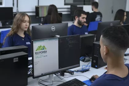 alunos durante o curso do rpv