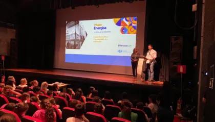 Diretor Técnico, Rodolfo, apresentando o evento.
