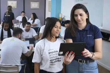 Rio Pomba Valley fecha pareceria com AWS e Populos