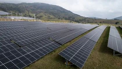 Geração distribuída cresce e altera o papel do consumidor, destaca artigo fruto da parceria entre o Grupo Energisa e a MIT Technology Review