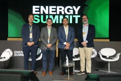 Energy Tech Summit: Como a IA está redesenhando o setor elétrico